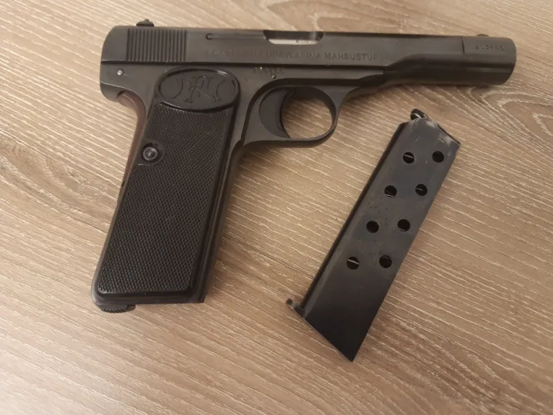 Yüksüklü Browning