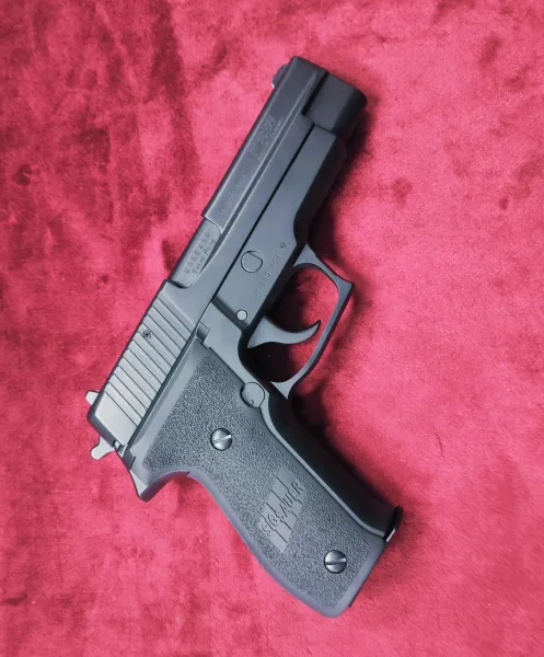 Sig Sauer P226 9Mm