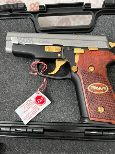 2 Adet Sifir Kutusunda Tertemi̇z Si̇g Sauer P 229 Almanya Üreti̇mi̇