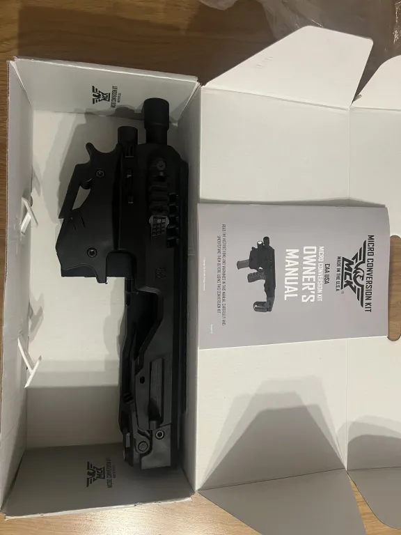 Extralı Sıfır Kutusunda Glock 19 Ve Sıfır Roni - 1
