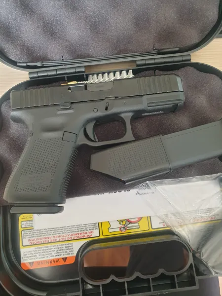 Glock Gen5 19 Model Sıfır Kutusunda Atış Yapılmamış