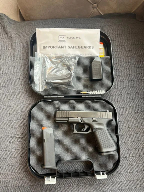 Memurdan Sıfır Glock 19 Gen 5Kutusunda Kullanılmamıs - 3