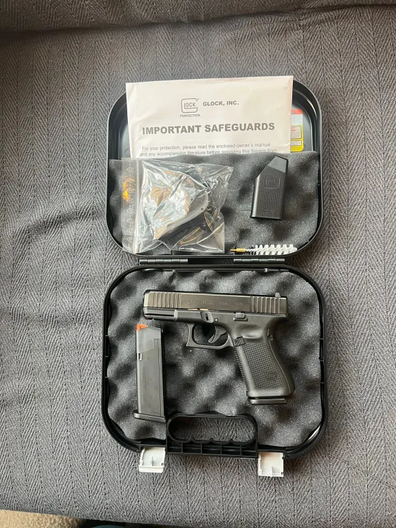Memurdan Sıfır Glock 19 Gen 5Kutusunda Kullanılmamıs - 2