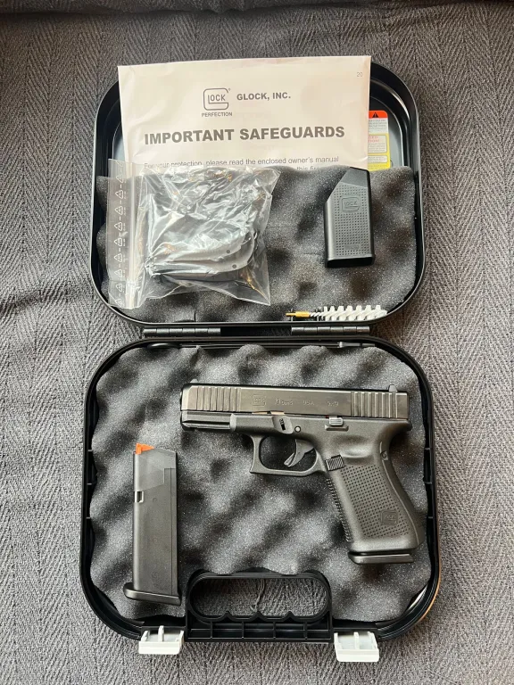 Memurdan Sıfır Glock 19 Gen 5Kutusunda Kullanılmamıs - 1