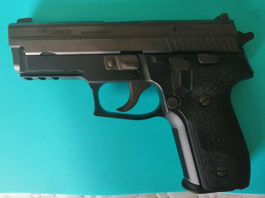 Si̇g Sauer P229 Two Tone Alman Yapimi - 4