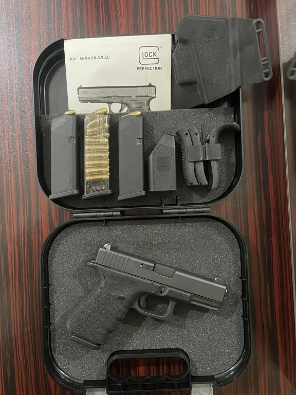 Glock 19 Gen 4 Austria Sıfır Kondisyonda - 1