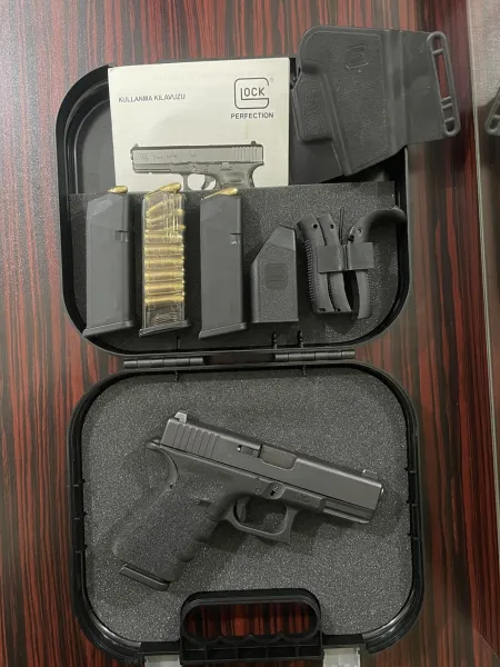 Glock 19 Gen 4 Austria Sıfır Kondisyonda