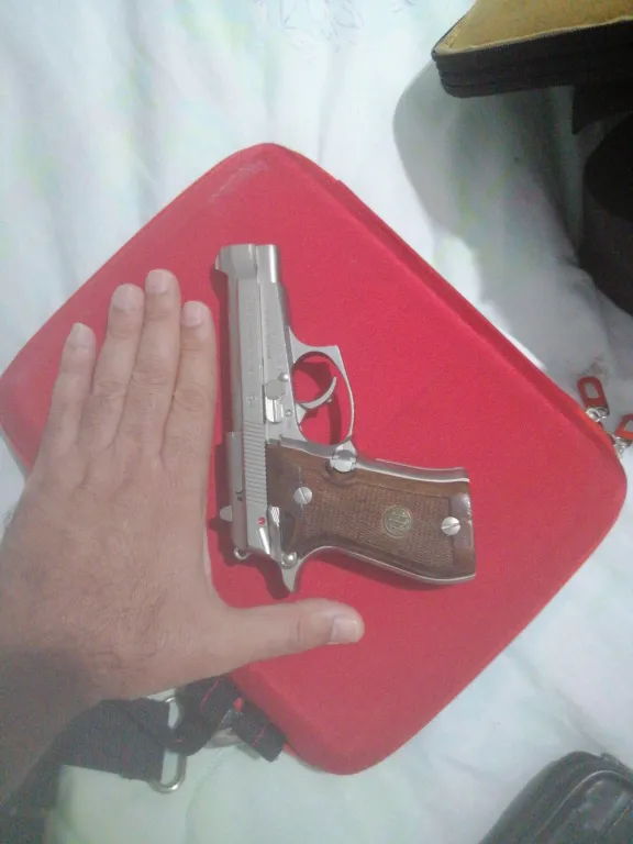 Memurdan Koleksiyonluk Beretta 81F Inox Tabanca Ankara Güncel - 3