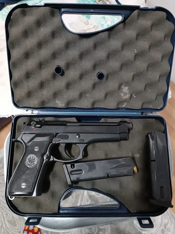 İtalyan Beretta Fs 92 - 4
