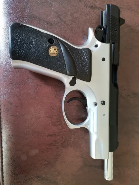 Emsalsi̇z Temi̇zli̇kte Cz 75B Poli̇sten Satilik - 5