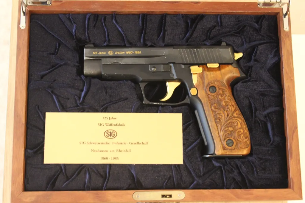 Özel Üreti̇m Si̇gsauer Jp226 - 5