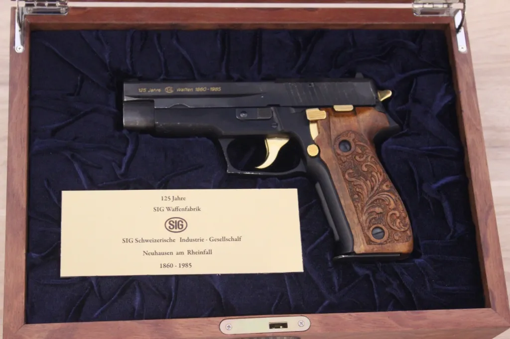 Özel Üreti̇m Si̇gsauer Jp226 - 3