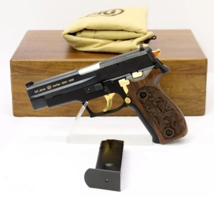 Özel Üreti̇m Si̇gsauer Jp226 - 1