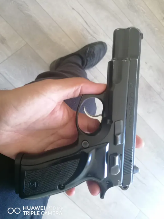 Kamu Personeli̇nden Cz 75 B - 5