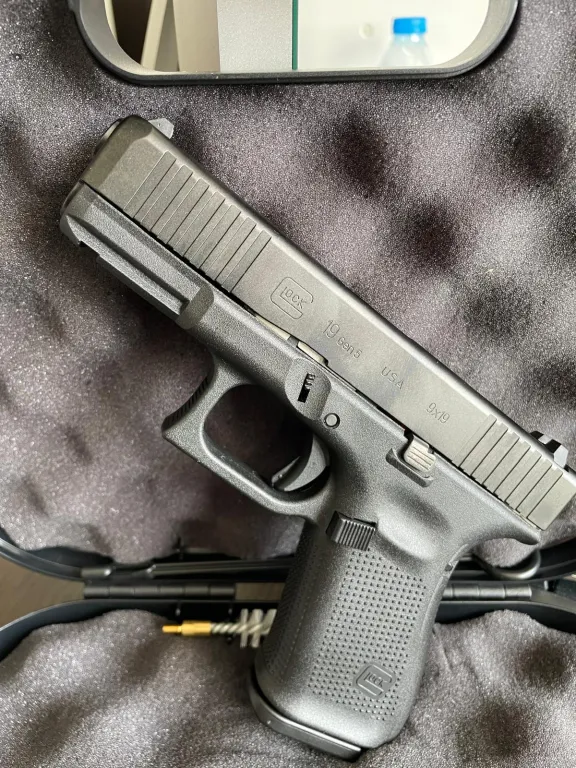 Glock 19 Gen 5 Sifir - 1