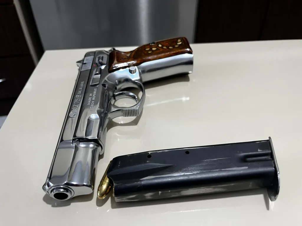 Kamu Personelinden Çiziksiz Kaplamalı Cz75B - 2