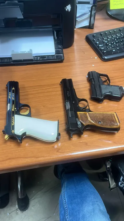 Sig Blue Helvetica 700 Years Edition - Resim 2