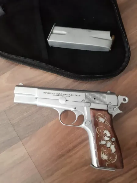 Emekli̇ Poli̇sten Çok Temi̇z T Seri̇si̇ Balikli Belçi̇ka Browning Tabanca