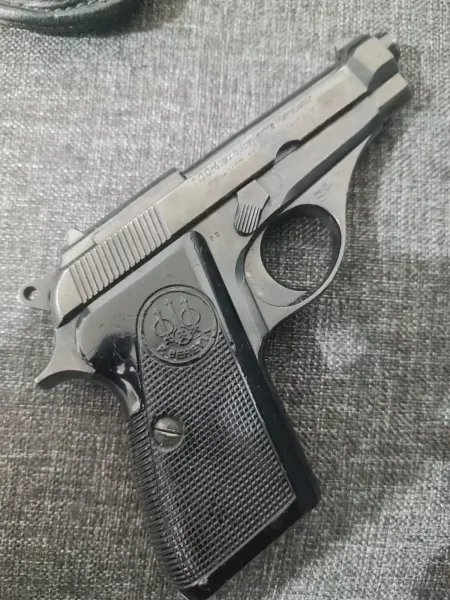 Baretta Mod70 Düğmeli Baretta
