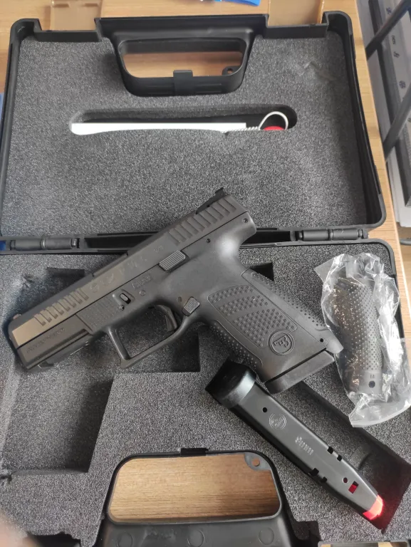 Cz Tabanca