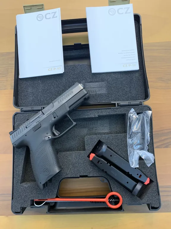 Cz P10C - 2