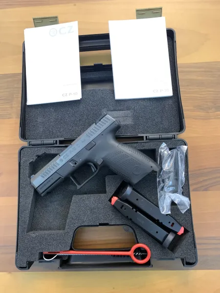 Cz P10C