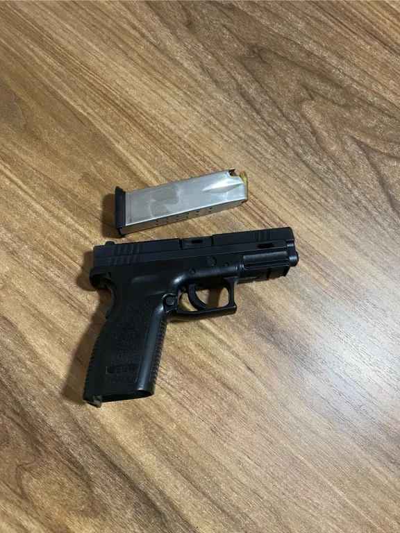 Hs - 2