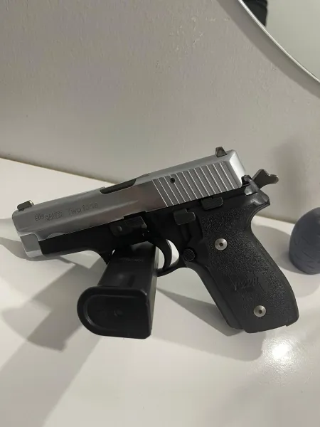 P228 Alman 2 Sarjör Mermi Atılmıştır