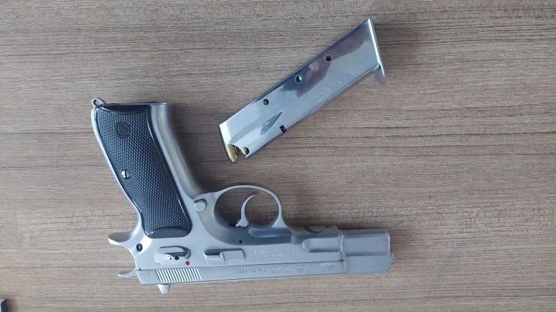 Cz 75 A Seri̇si̇