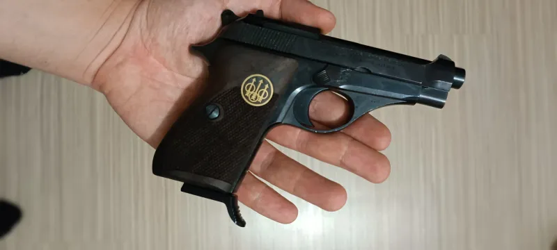 Fiyat Düştü Acil Satılık Memurdan Temiz Beretta 7