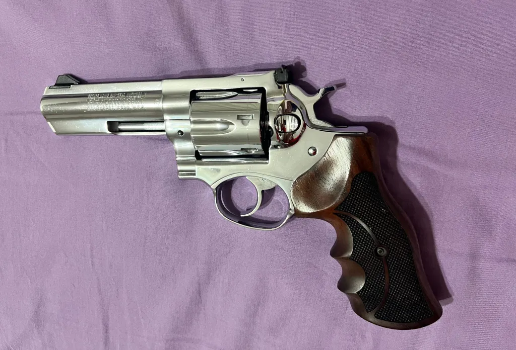 Ruger Gp100 - 2