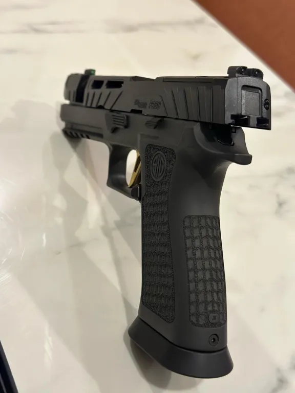 Sig Sauer P320 Spectre Comb - 4