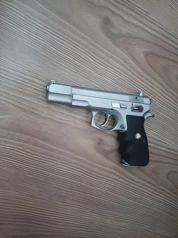 Cz75B - 1