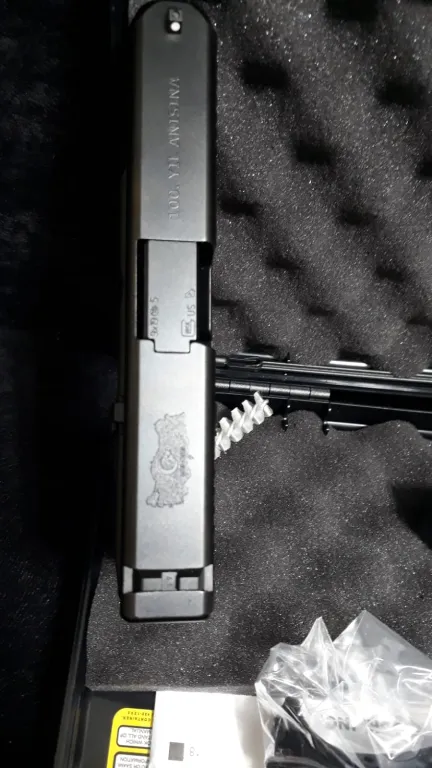 Sifir Glock 19 Gen 5 Özel Türk Seri̇si̇ Sürgüsü Çeki̇lmemi̇ş - 3