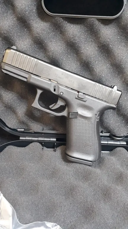 Sifir Glock 19 Gen 5 Özel Türk Seri̇si̇ Sürgüsü Çeki̇lmemi̇ş - 2