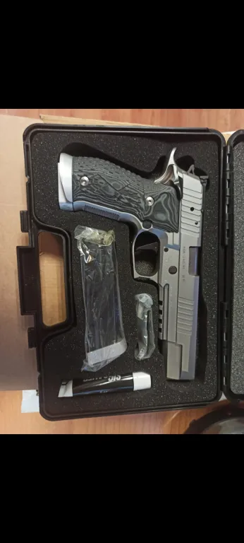 Sigsauer X6 Supermach - 4