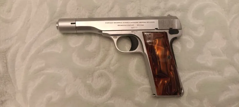 Memurdan Temiz Browning Tabanca