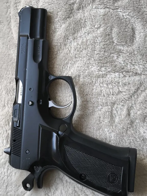 Cz 75 B - 3