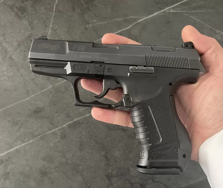 Walther P99