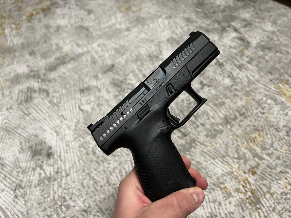 Polisten Cz P 10 C 3 - 2