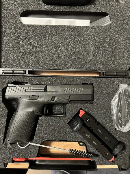 Polisten Cz P 10 C 3