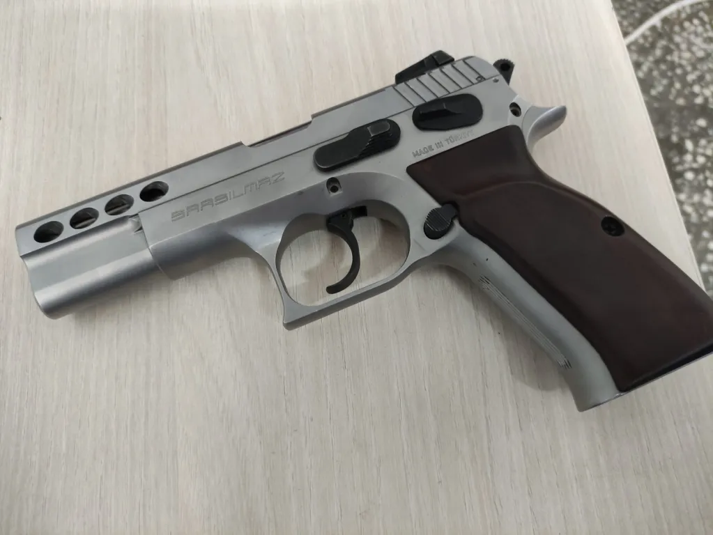 Askeri Personel Den Az Atış Yapılmış - 2