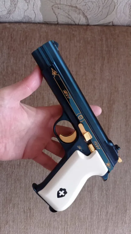 Dünyanin 8 Hari̇kasi Helveti̇ca Blue - 4