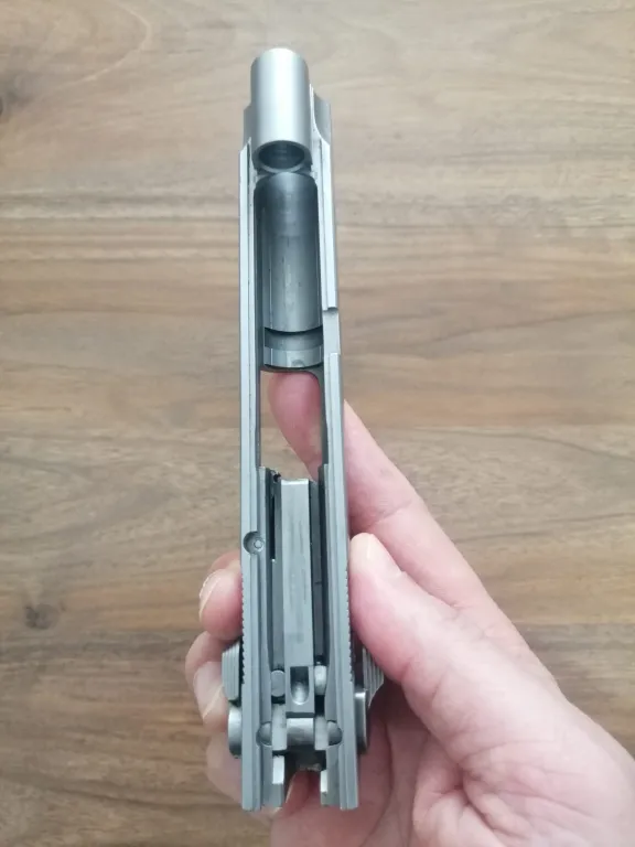 Askeri Personelden Temiz Smith Wesson 5906 Tabanca - 5