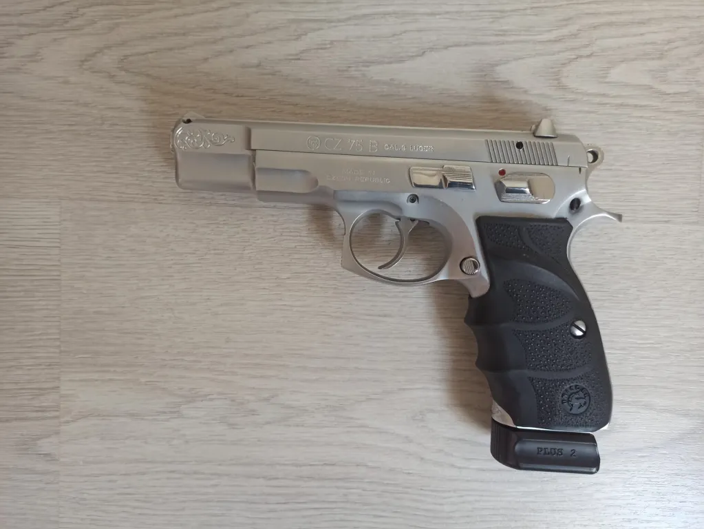 Cz 75 - 1