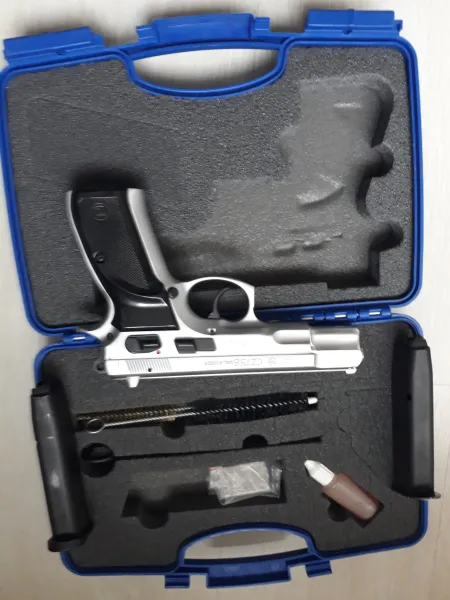 Cz75B Sorunsuz Mat Krom Kaplamali