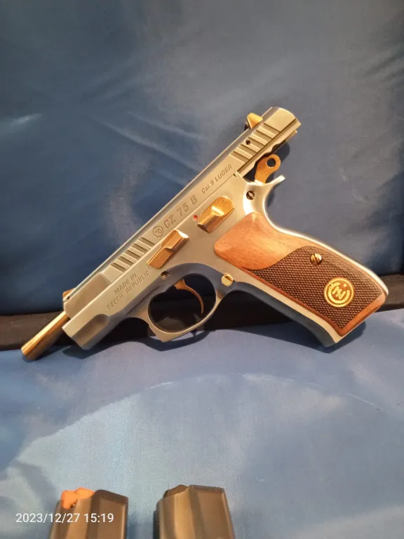 Cz 75 - 2