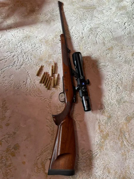 Cz550 Remington Magnum Zeiss Victory Diarange M 3 12X56 T Mesafe Ölçerli Dürbün Ile Satılık