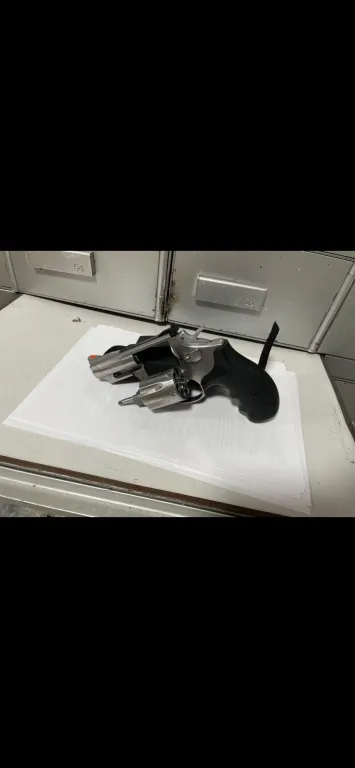 Smith Wesson 357 Magum - 5