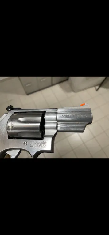 Smith Wesson 357 Magum - 4